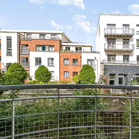 2-bed In Historic Kilmainham, 8 Appartamento